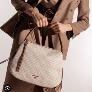 Elegant MK Michael Kors Cream and Brown Designer Women's Bag